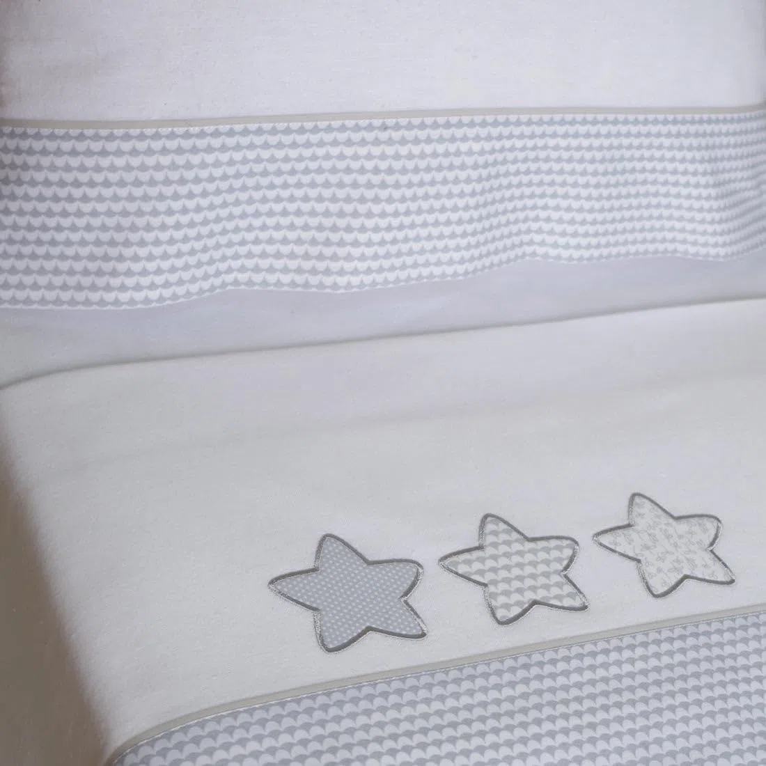 10XDIEZ Juego de sábanas Cuna Franela Estrellas 476 Blanco/Gris (Gris Claro - Cuna)