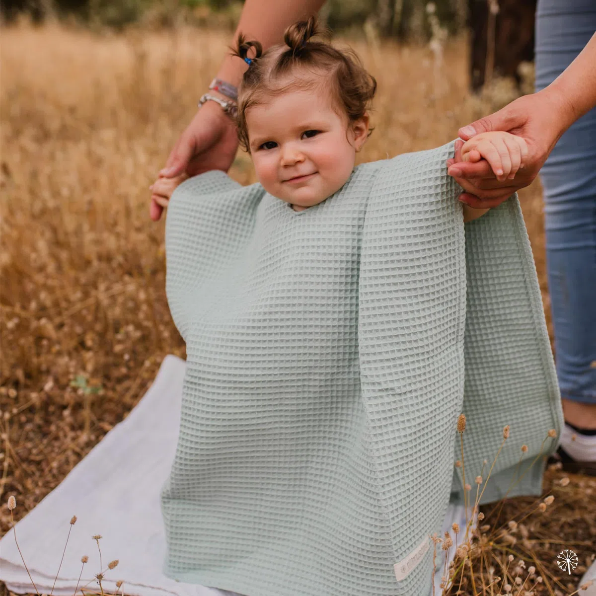 MIMUSELINA Poncho Toalla Bebe de Muselina 100% Algodón | Albornoz Niños Ligero y Absorbente | Toalla Playa Bebe Que Seca sin Frotar | Uso Diario, Baño, Playa y Piscina | Hecho en España | Waffle Mint