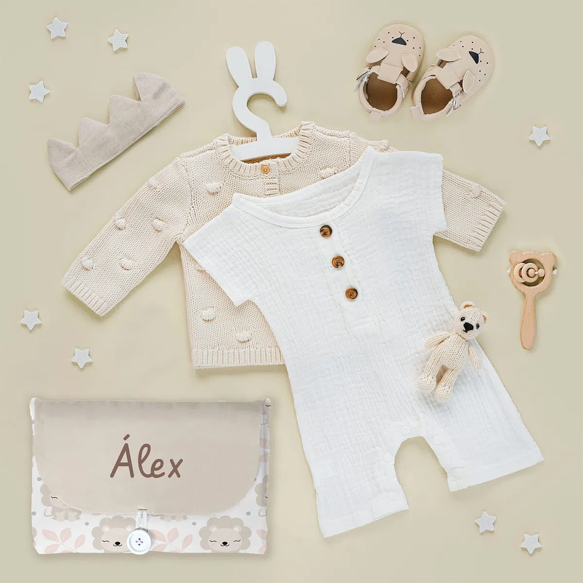 Cambiador Impermeable Portatil para Bebe Personalizado con su Nombre.Varios modelos.Regalo recien nacido. (leon)
