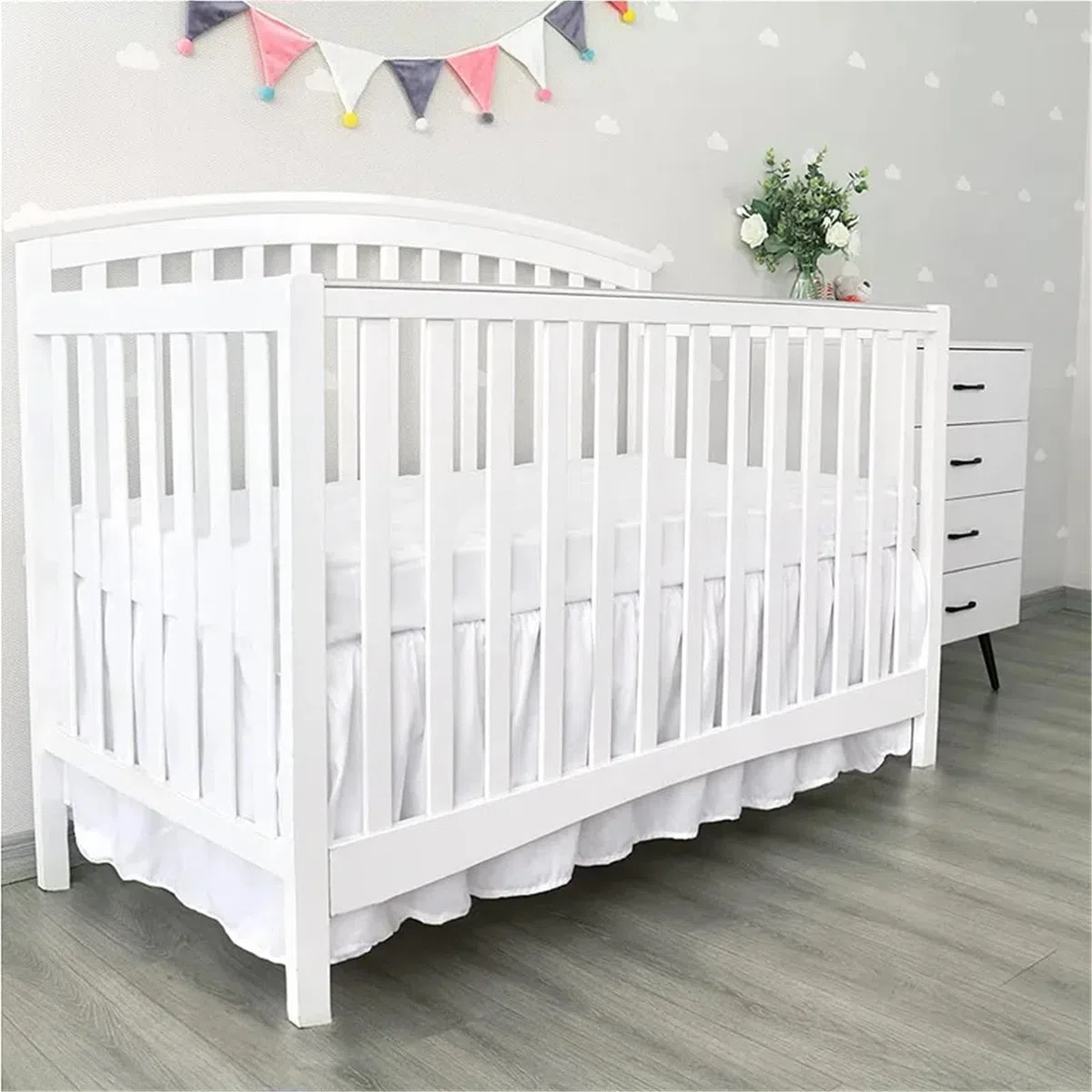 Falda para Cuna Falda de Cama for Cuna con sábanas Superiores Blancas, Volantes Plisados ​​en los 4 Lados for niños y niñas, Colcha for guardería(White,60x120x36cm)
