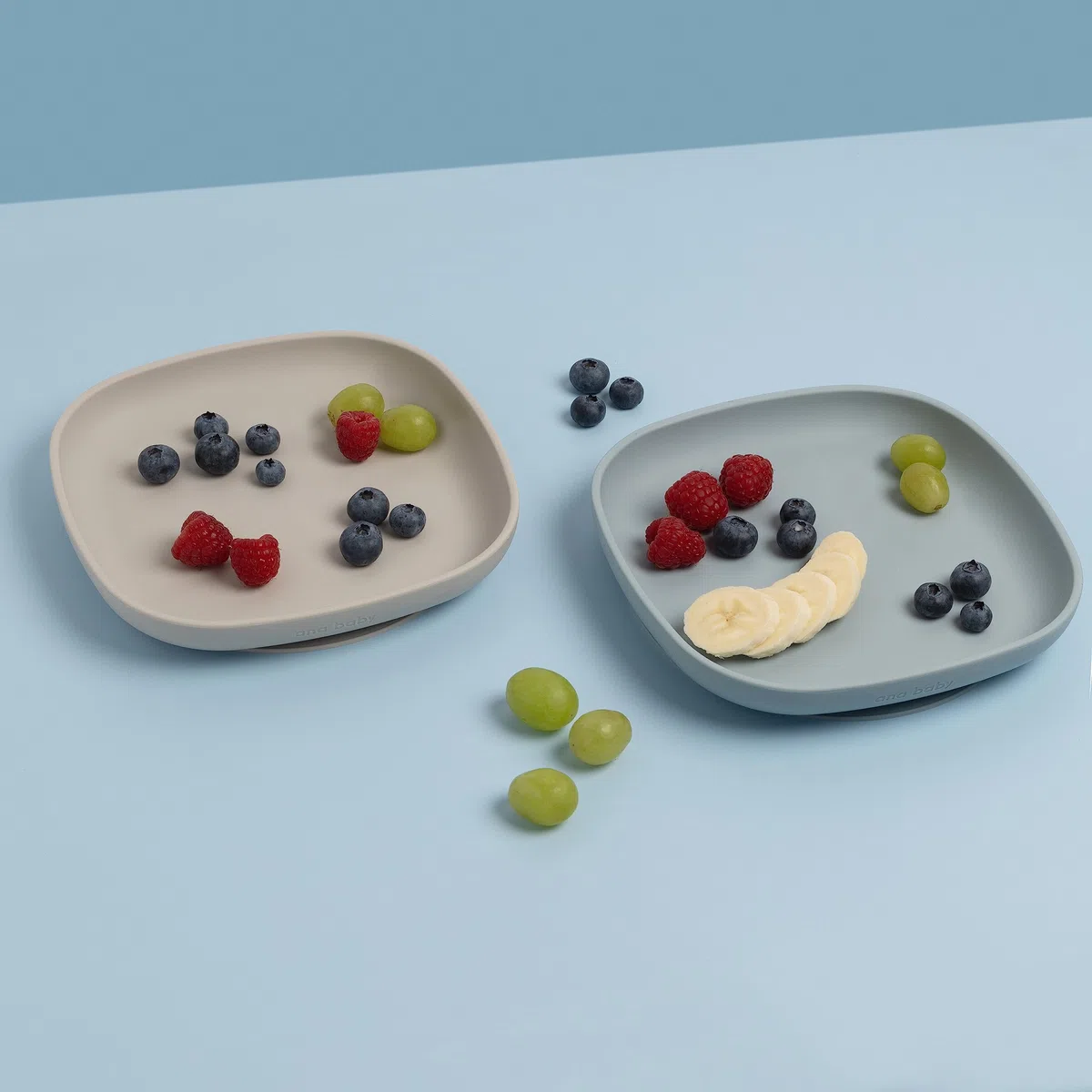 ana baby 2 Pack Silicone Feeding Suction Plates for Babies and Toddlers, BPA Free, Dishwasher, Microwave and Freezer Safe