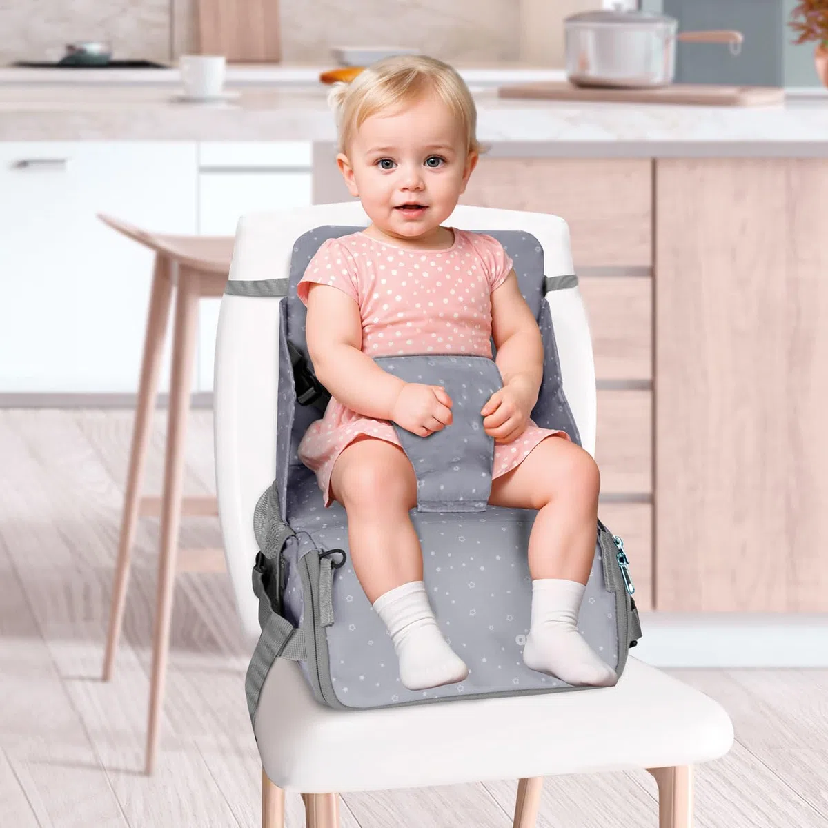 Asalvo BOOSTER HUMMUS Trona Portátil Bebé 2 EN 1 para Viajes y Comidas Fuera, Tronas de Bebé Compactas con Bolsillos para Accesorios, Trona Plegable y Portátil para Bebés con Arnés de Seguridad, Rosa