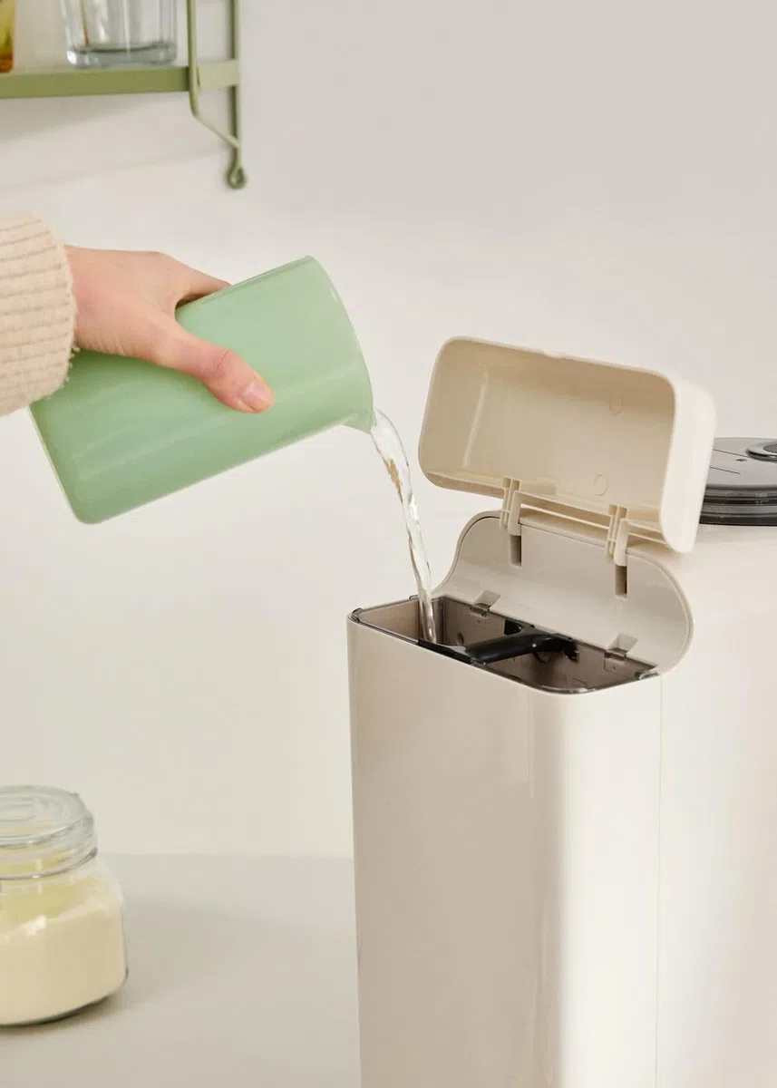 CREATE/BABY THERA MATIC/Preparador de biberones automático con dosificador de fórmula blanco roto/Temperatura y dosificación ajustables, diferentes alturas de biberón, autolimpieza, 1350W